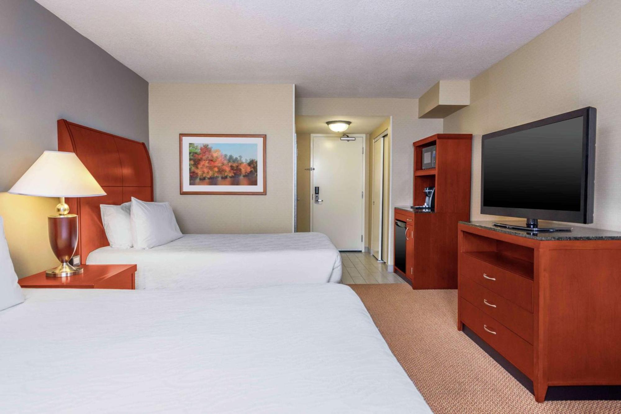 Hilton Garden Inn Independence Buitenkant foto