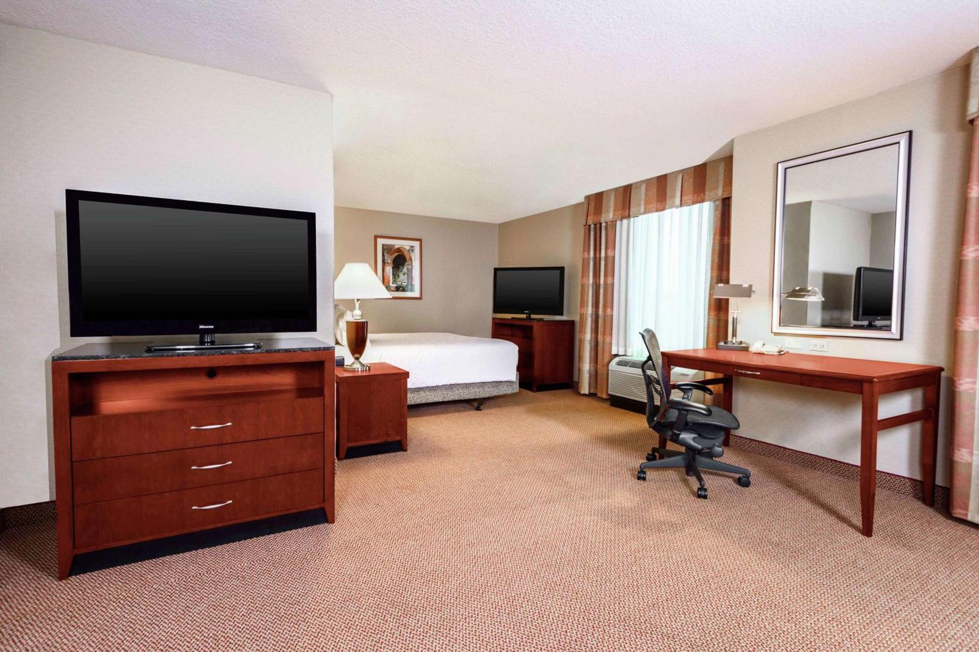 Hilton Garden Inn Independence Buitenkant foto