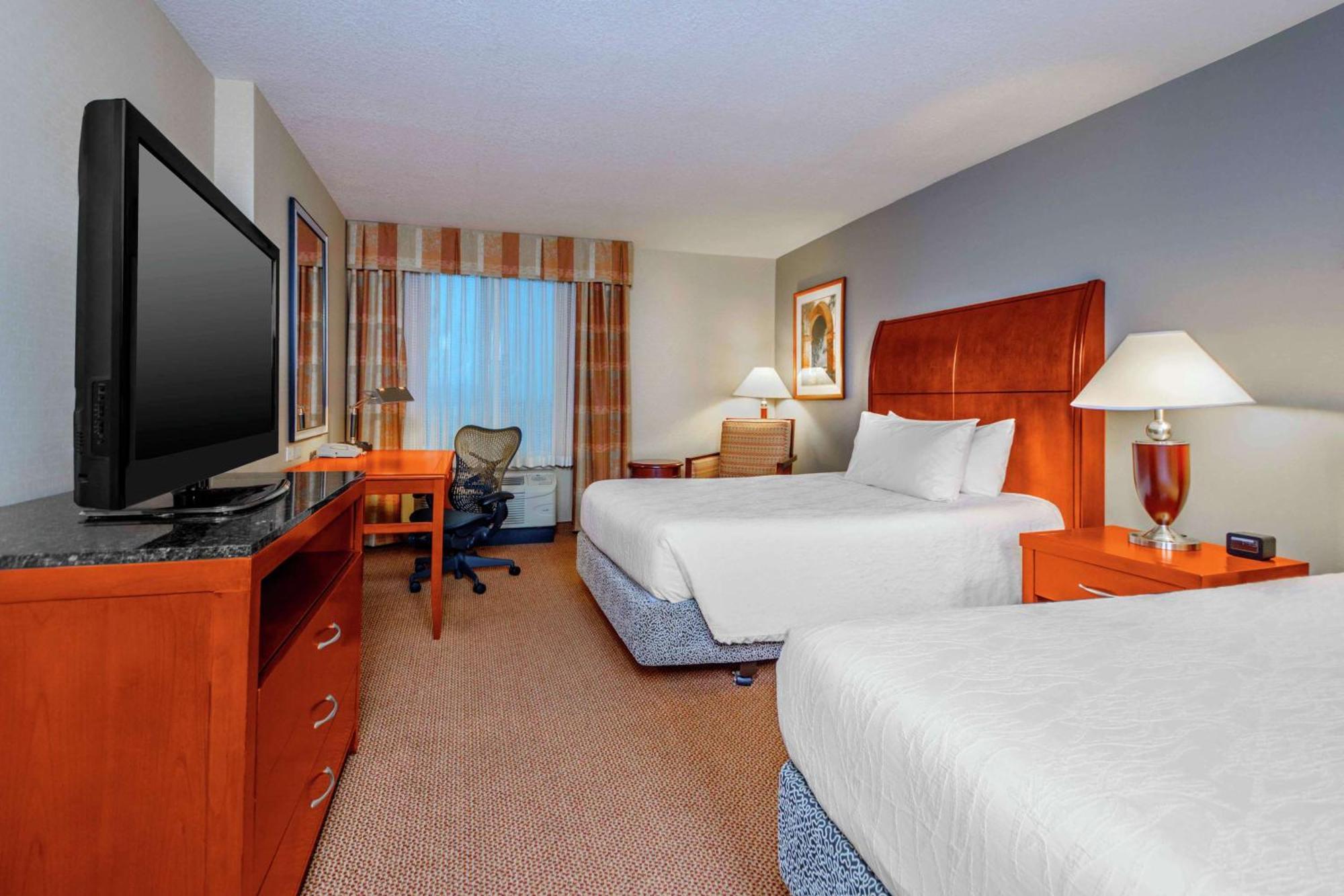 Hilton Garden Inn Independence Buitenkant foto