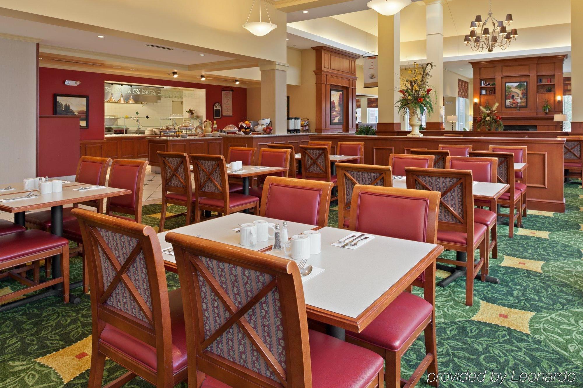 Hilton Garden Inn Independence Restaurant foto